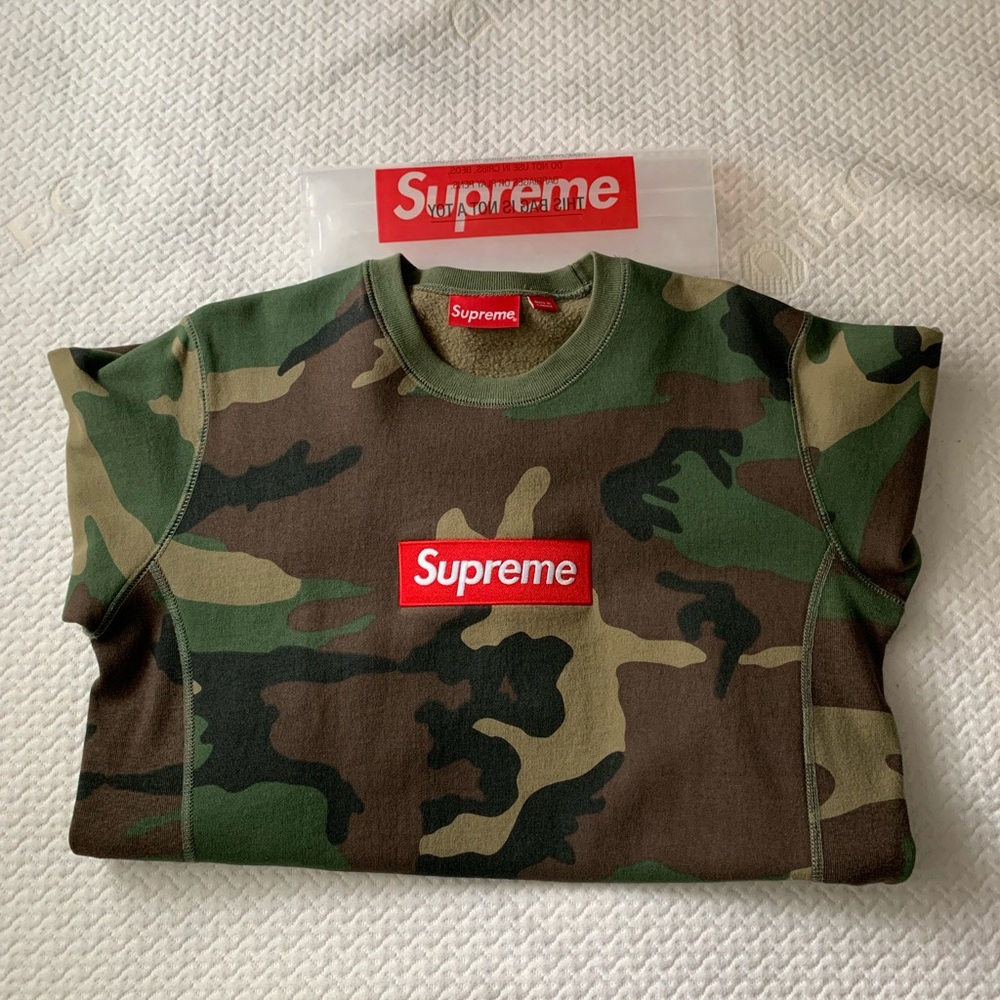 Supreme crew neck sweater with box logo